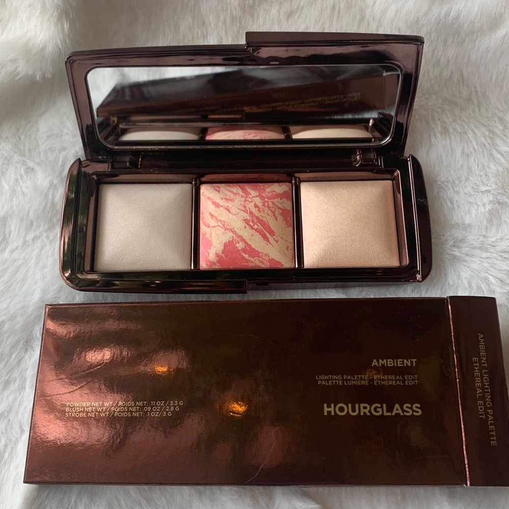 BNIB Hourglass Ambient Lighting Palette Ethereal Edit